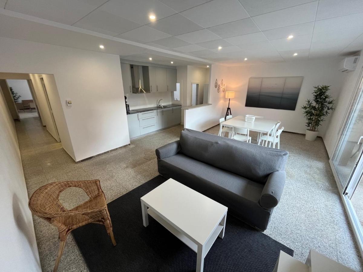 Roses Center 3 Apartment Luaran gambar
